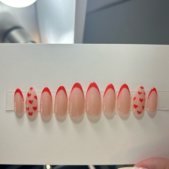 Luxury Homemade Press On Nails (Valentines) - Picture 4 of 8